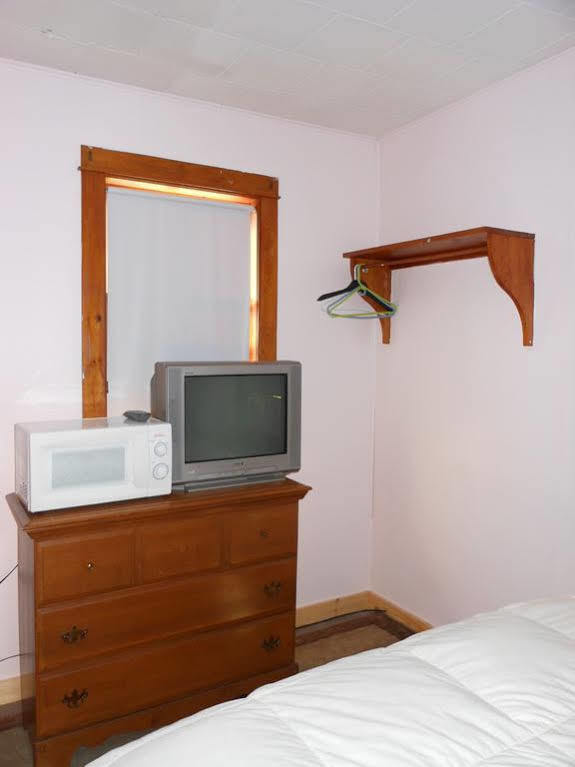 Katahdin Cabins 호텔 밀리노켓 외부 사진