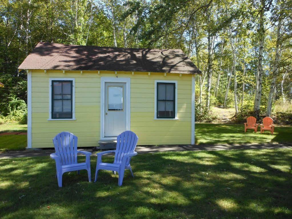 Katahdin Cabins 호텔 밀리노켓 외부 사진