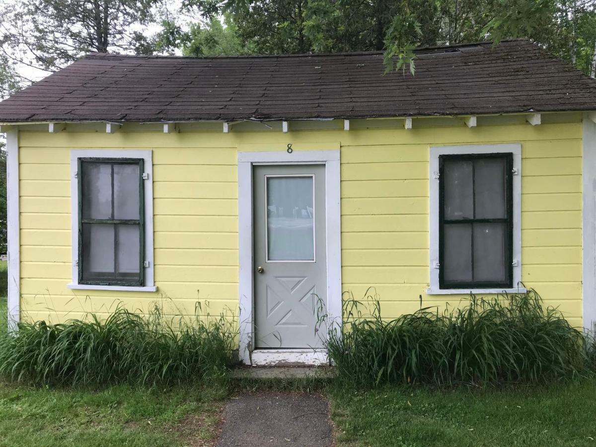 Katahdin Cabins 호텔 밀리노켓 외부 사진